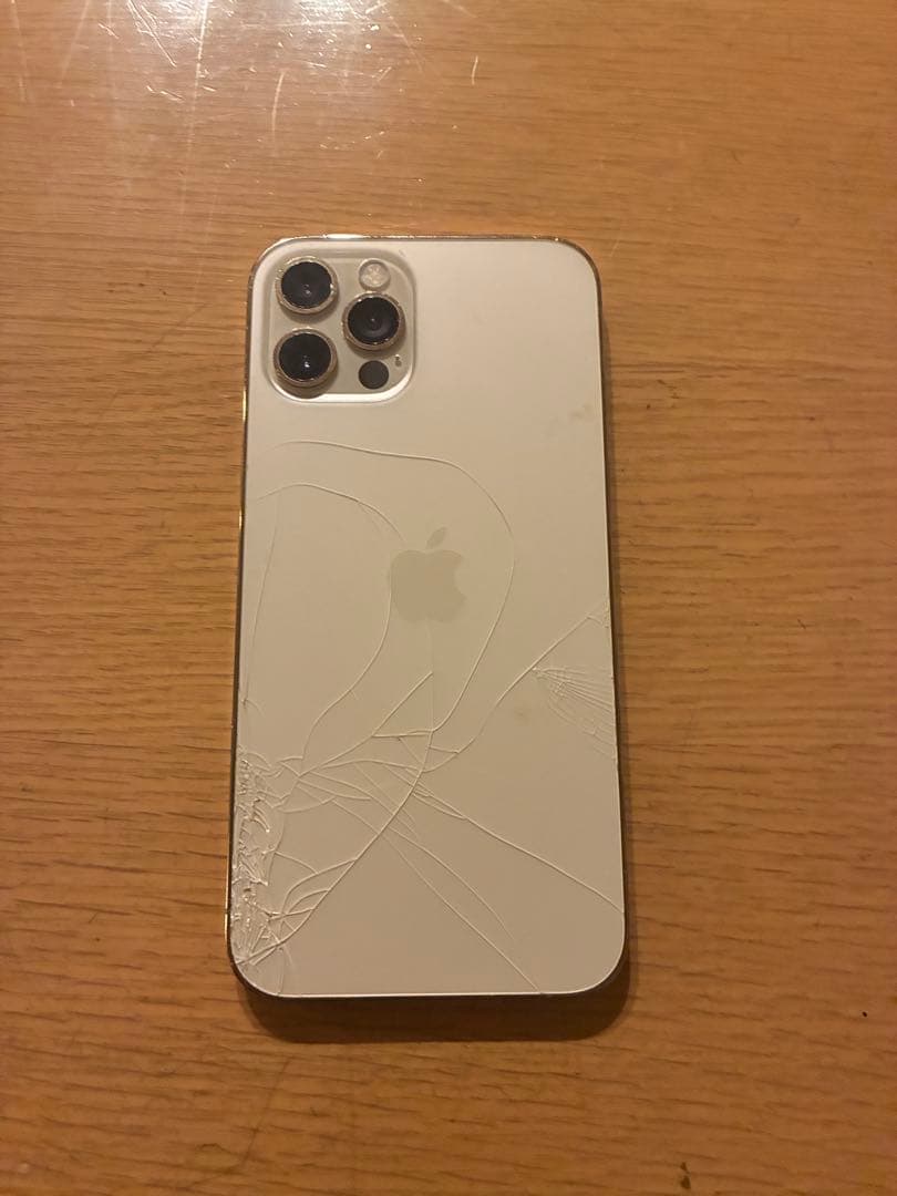 iPhone 12 Pro ゴールド本体