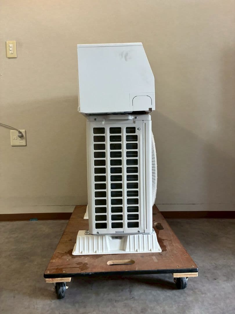 ◯2100 パナソニック【CS-EX225D】2025年製 6畳 エアコン 中古