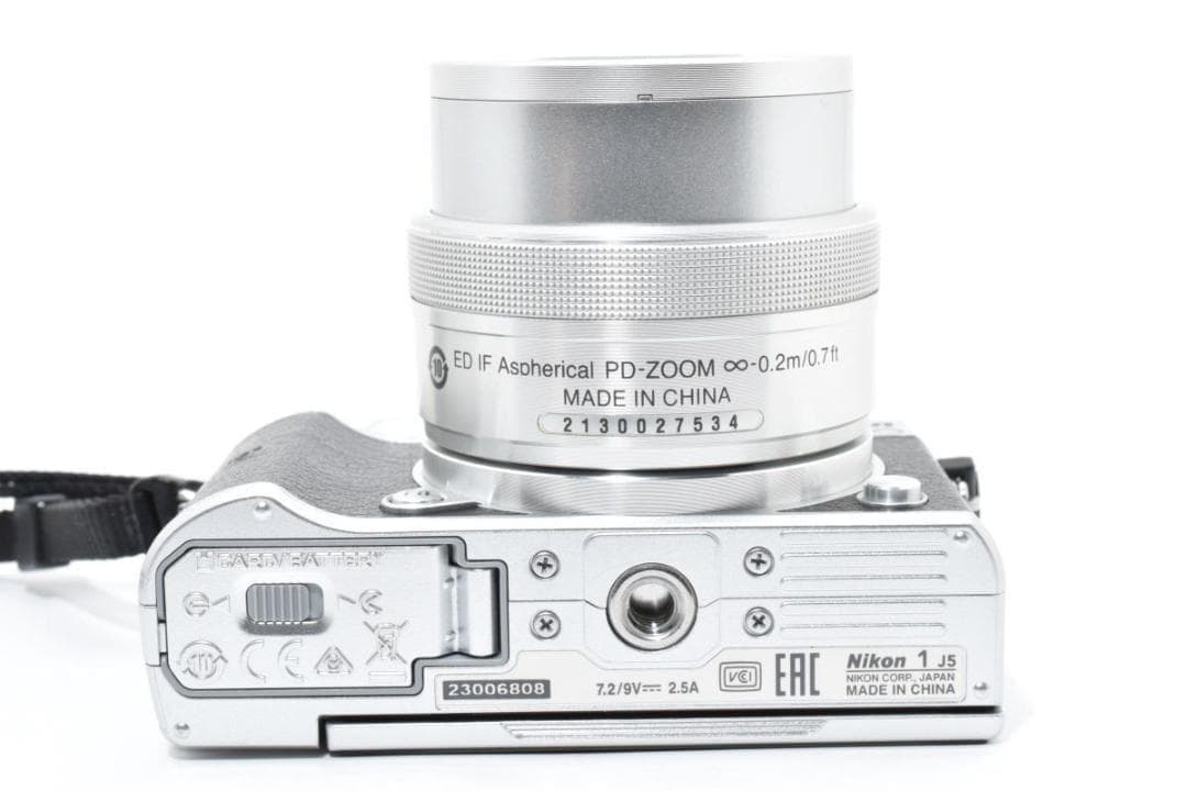 【大人気】 Nikon ニコン 1 J5 レンズキット ミラーレス一眼カメラ