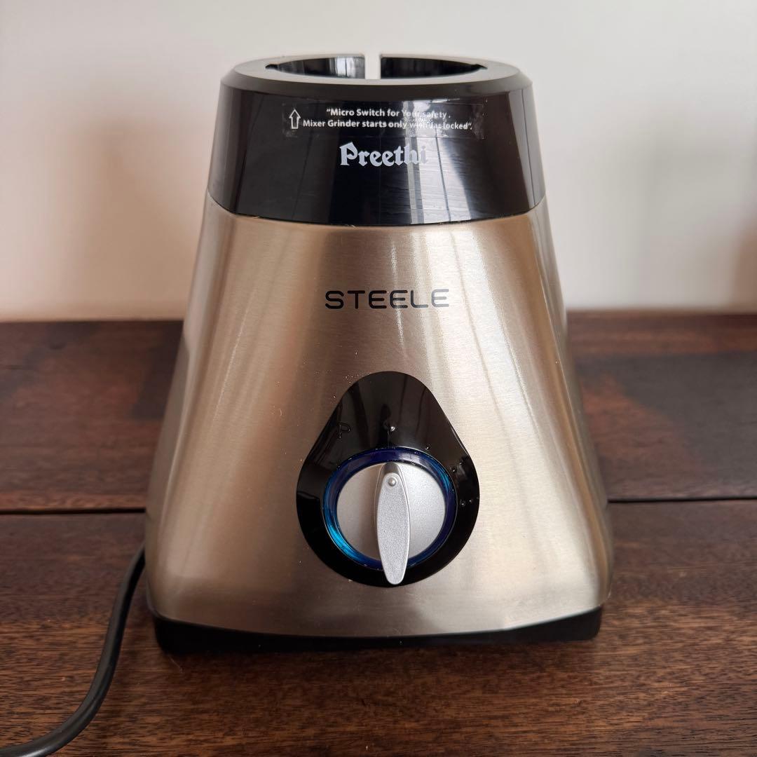 【2025.2月購入】インド製Preethi Steele ミキサー 3容器付き