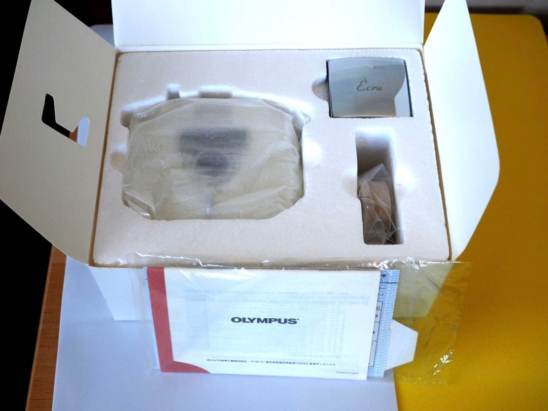 【希少】オリンパス エクリュー / Olympus Ecru