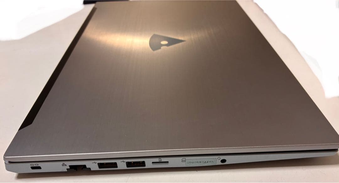 MOUSE B5-R5 ノートパソコン 15.6インチ　Ryzen5