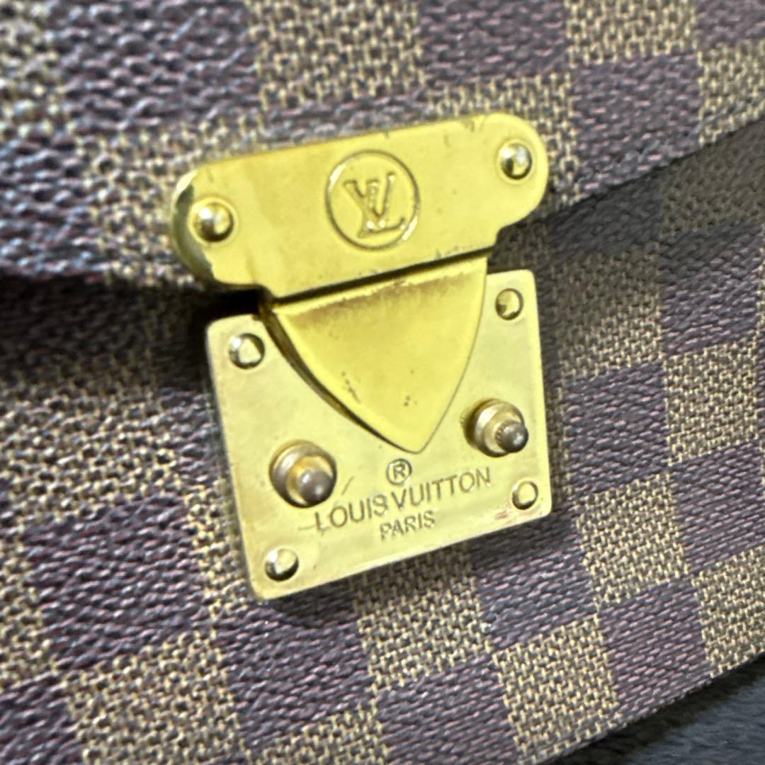LOUIS VUITTON セカンドバッグ 財布