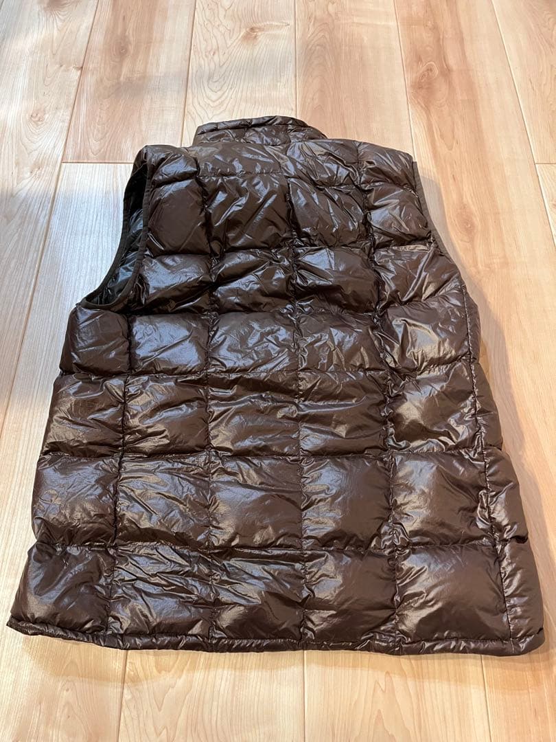 【当日または翌日発送】　モンベル　スペリオダウン　ベスト XL ブラウン