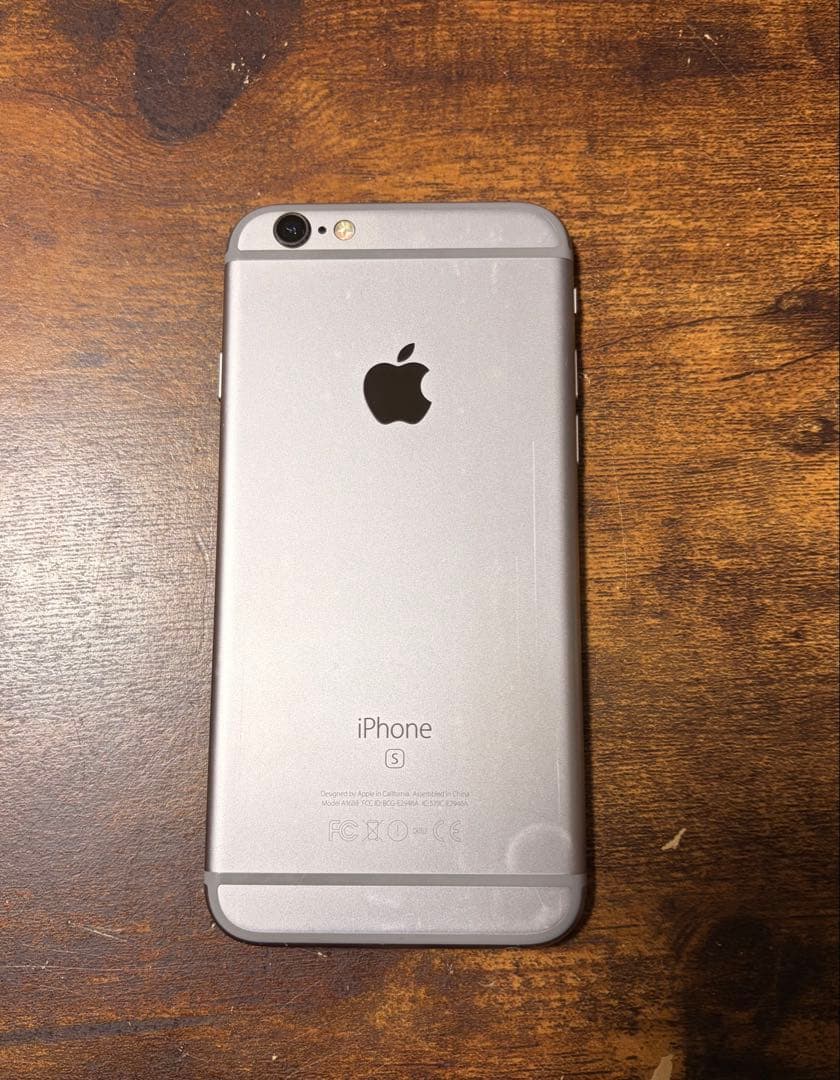 Apple iPhone6s スペースグレイ 128GB バッテリー80%