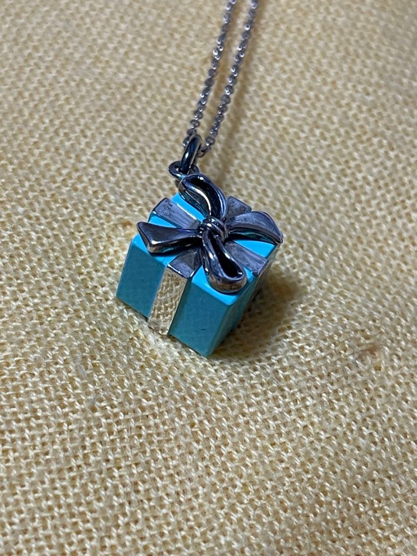 Tiffany & Co. ギフトボックス ネックレス