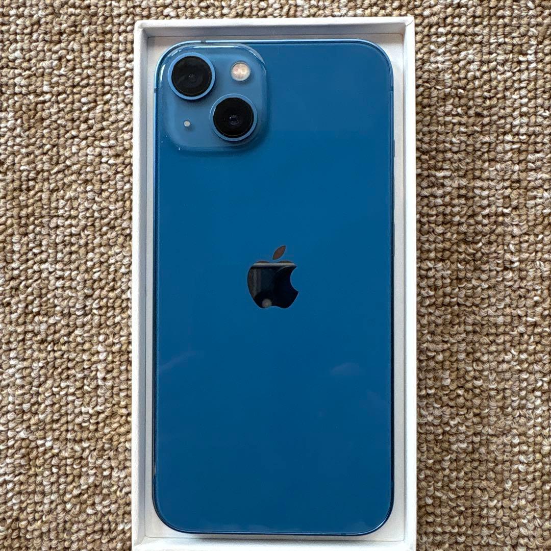 iPhone１３　ブルー