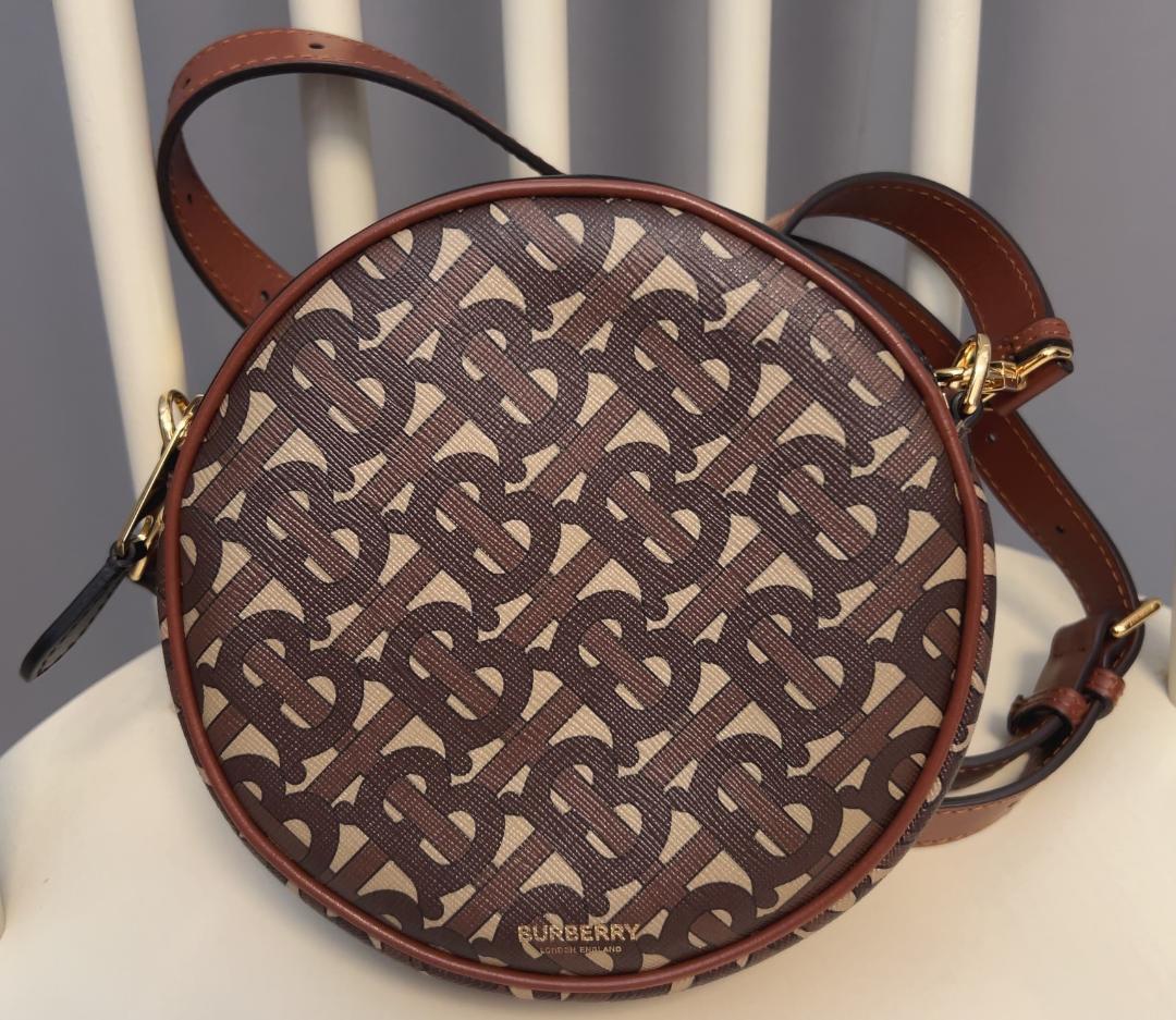 【値下げ!!】【即購入OK】バーバリー ショルダーバッグ