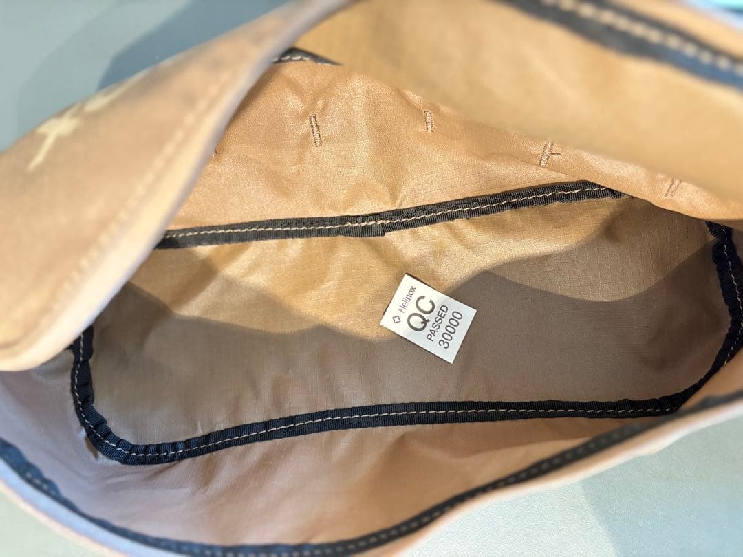 美品 ヘリノックス Helinox チェアワン コヨーテタンブラウン CTNB