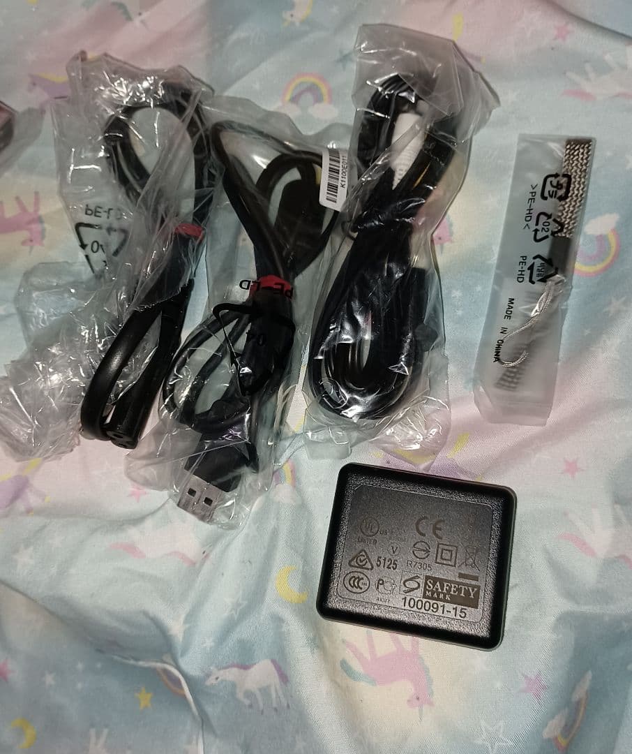 けいおん　秋山澪　デジタルカメラ　CASIO　ex-z3000　ピンク