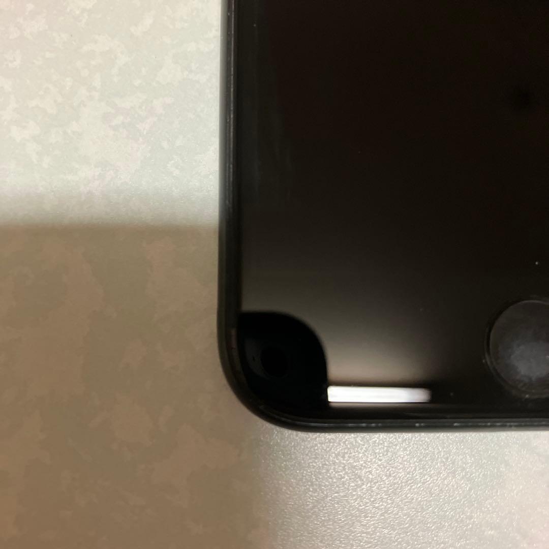 iPhone se 第二世代　64ＧＢブラック 画面ひびあり