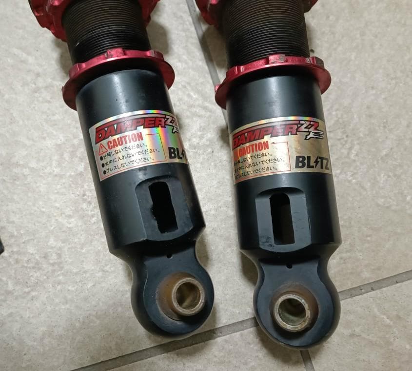 レガシィ BM9/ BR9/BM4/BRG/BRMレガシイフルタップ式車高調