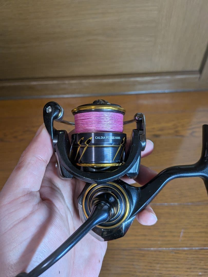 ​【美品・使用3回】ダイワ 21カルディア FC LT2000S