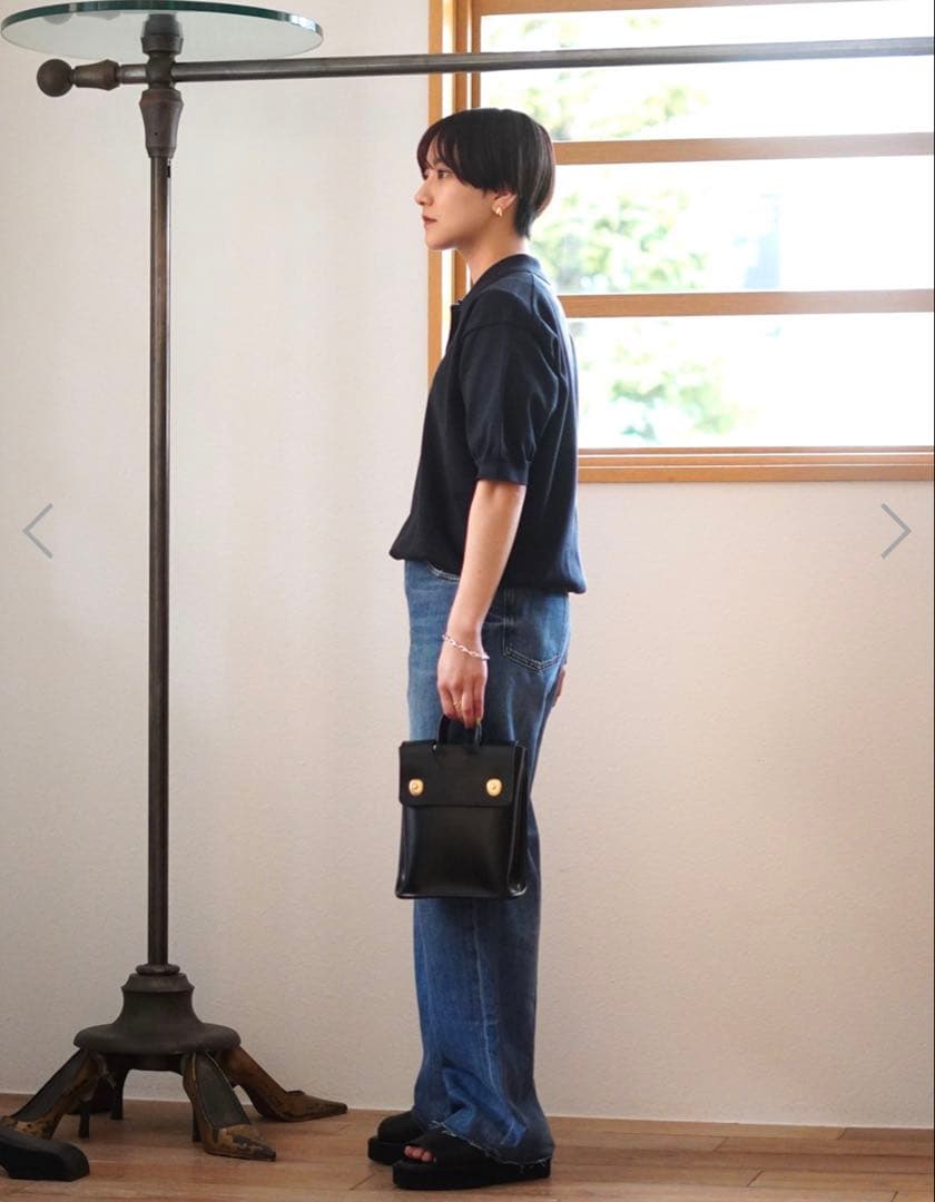 PIENI ピエニ ハンドバッグ レザー ブラック ミニマル 北欧デザイン