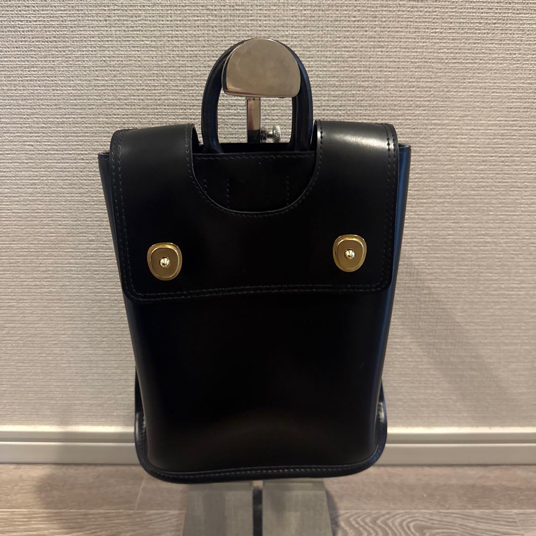 PIENI ピエニ ハンドバッグ レザー ブラック ミニマル 北欧デザイン