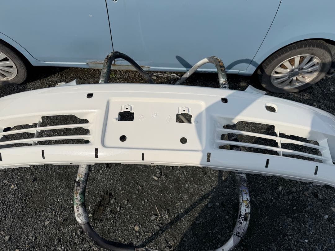 t*o様 18クラウン　フロントバンパー　パール新品（長期保管品）