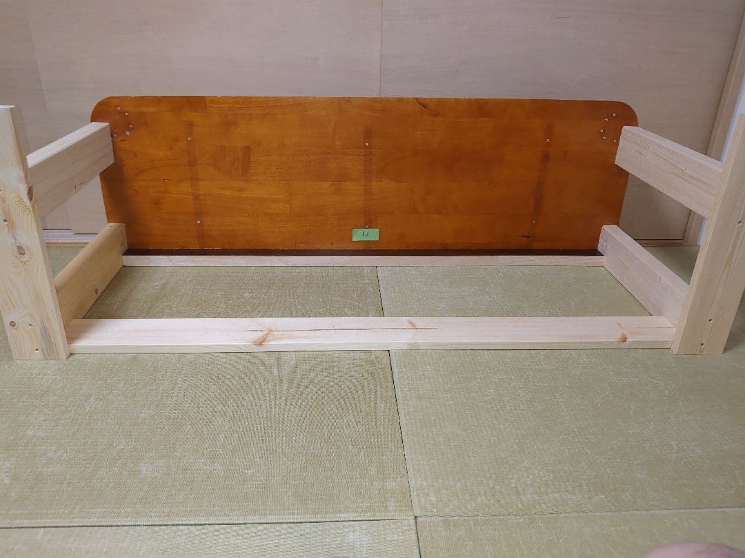 【其の31】中古テーブルを加工したパチスロ実機を置く台（２台用シンプルスタンド）