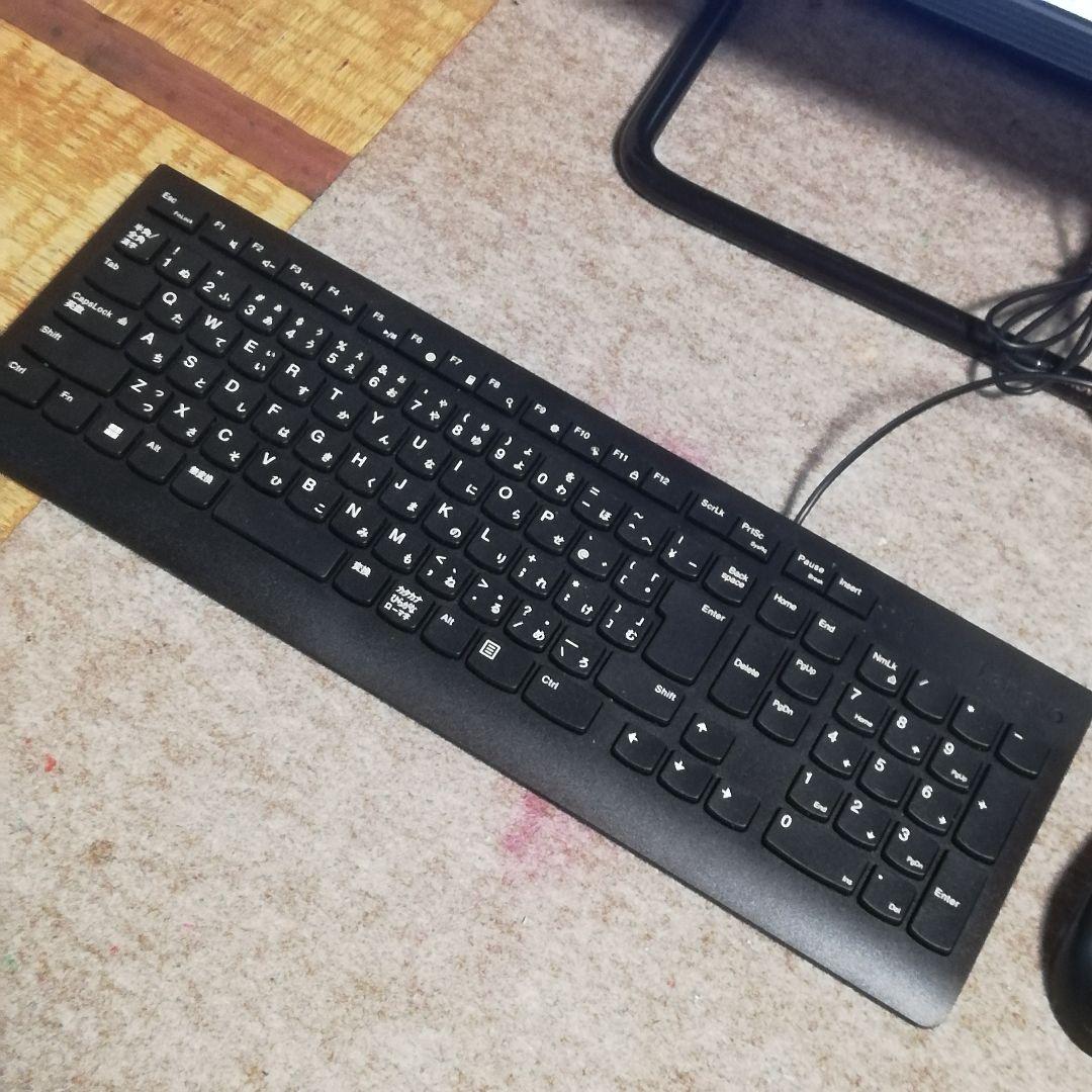 レノボ 超狭枠22インチ　Ryzen 5 3500U　256SSD+HDD/8G