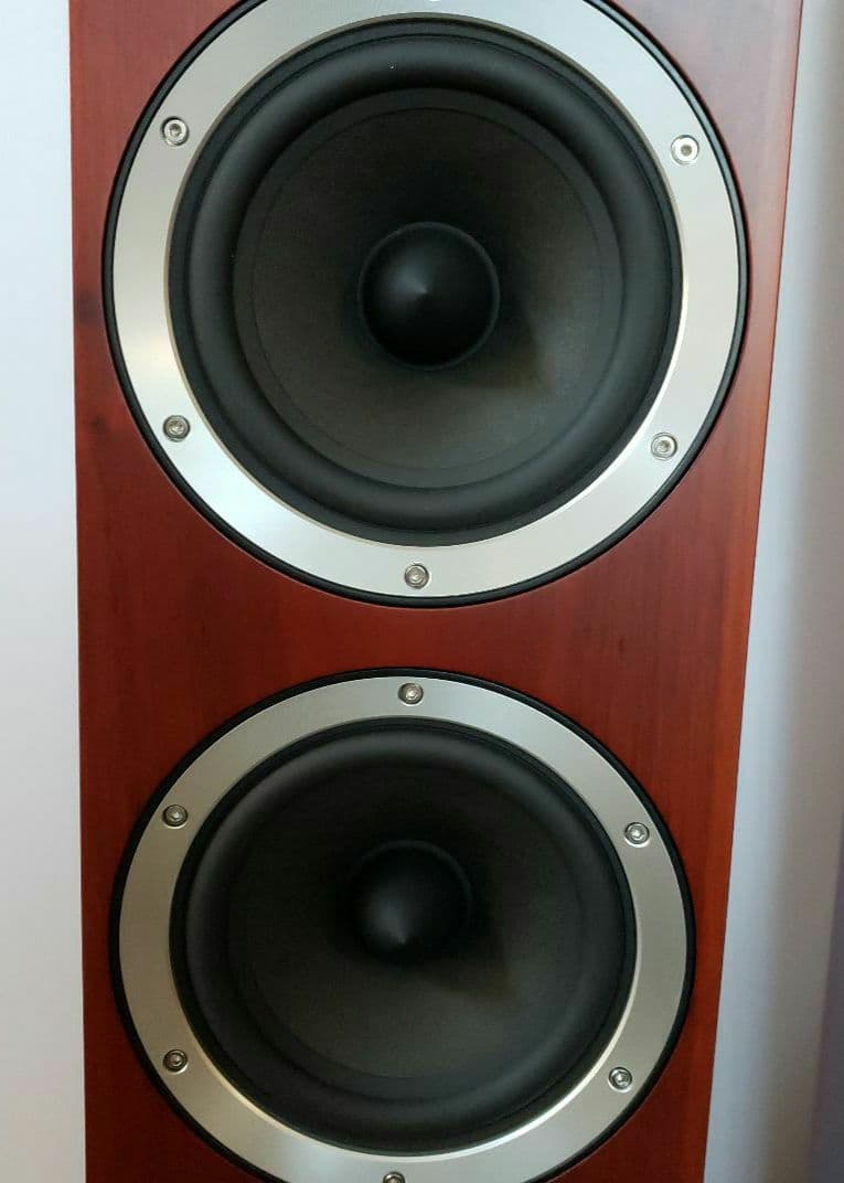 送料込　Bowers&Wilkins CM8