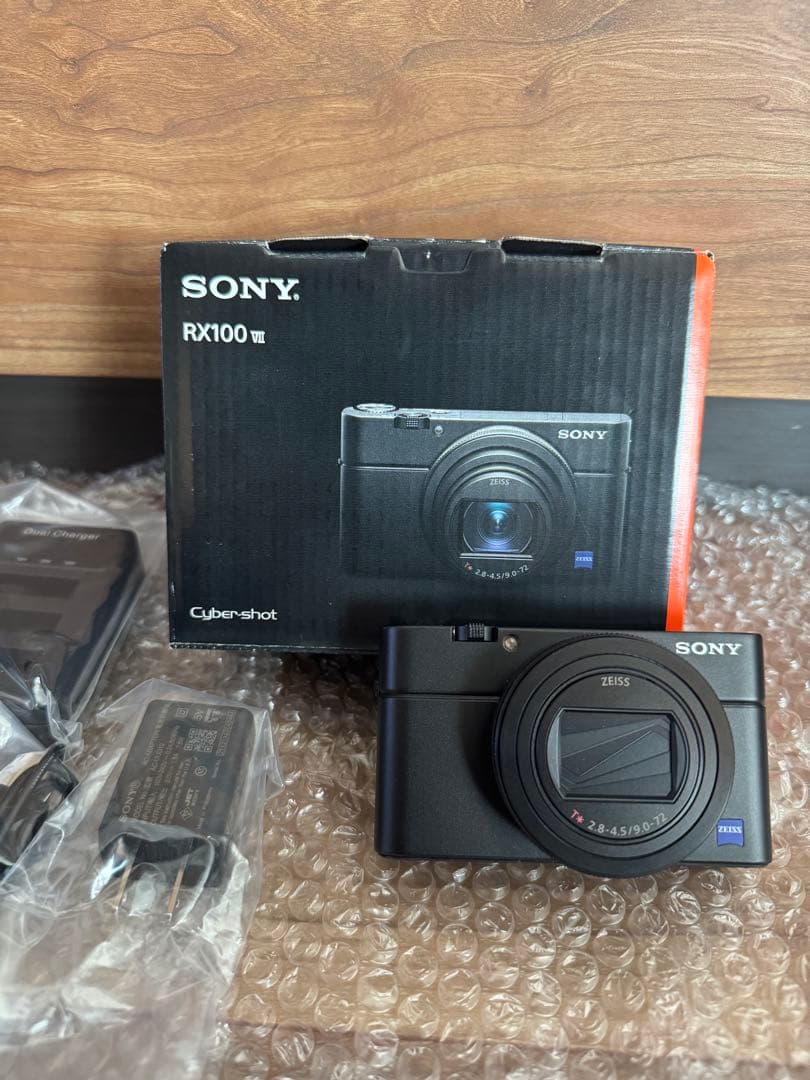 ト*マ様 【ほぼ未使用】SONY RX100 Ⅶ DSC-RX100M7