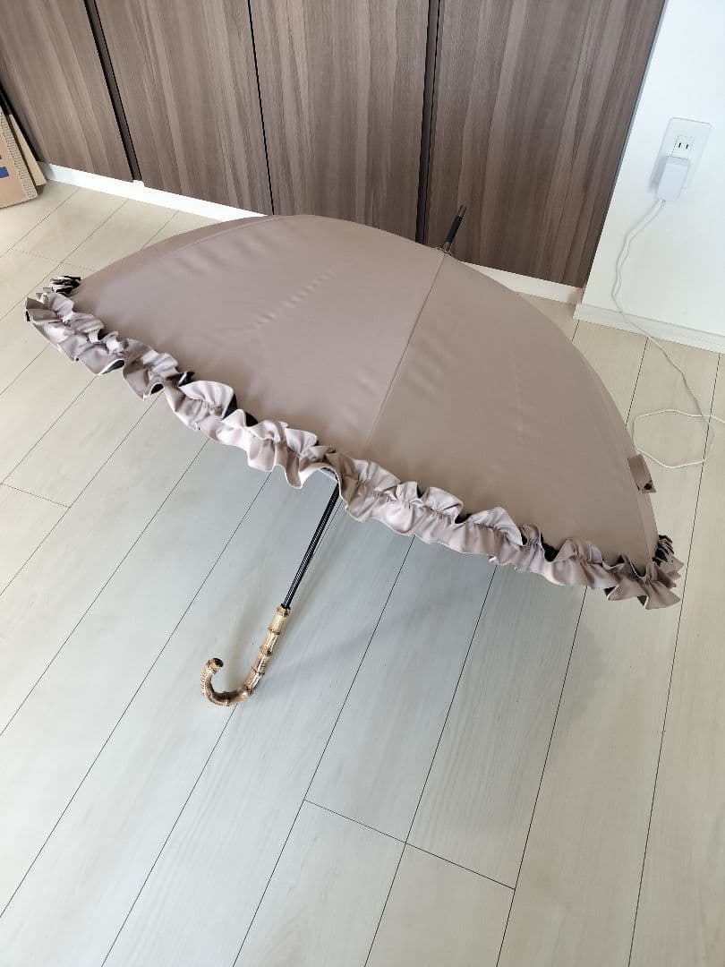 サンバリア100長傘　M フリル付き日傘【ピンク】