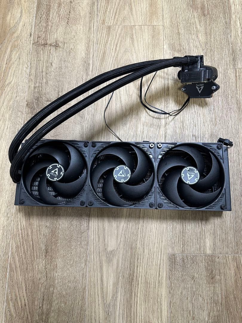 PC用ファン・クーラー ARCTIC LIQUID FREEZER III 360 BLACK