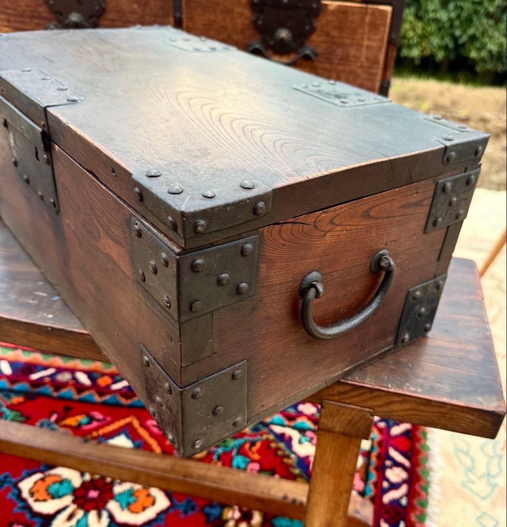 お金は出ません｜でも雰囲気は出ます 千両箱