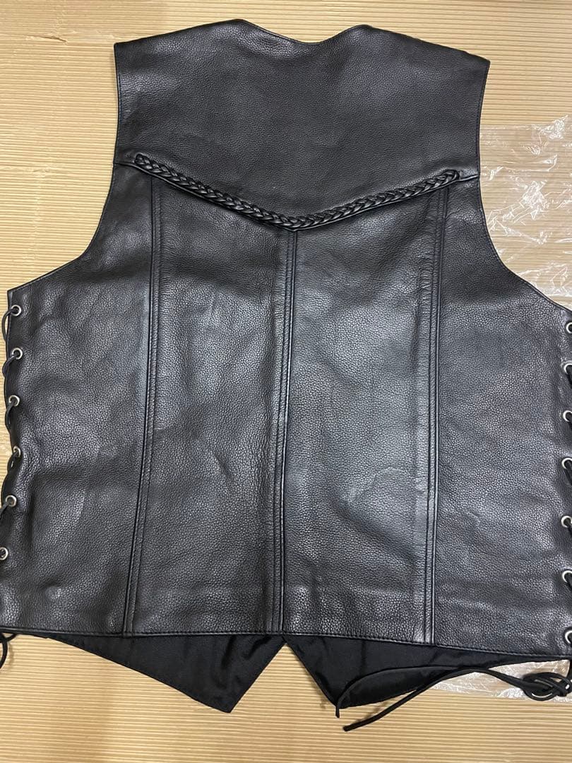 未使用　HOT LEATHERS バイカー　アメリカンベスト 　コンチョ ベスト