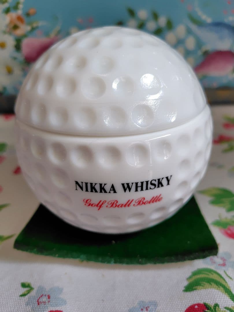 ニッカウヰスキー ゴルフボールボトル サントリー　ウイスキー ミニボトル