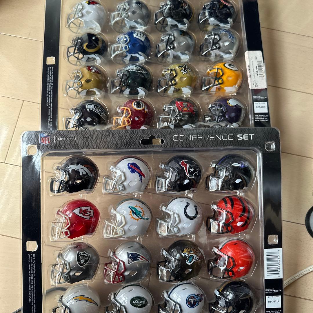 NFLチーム ミニヘルメット 32個セット