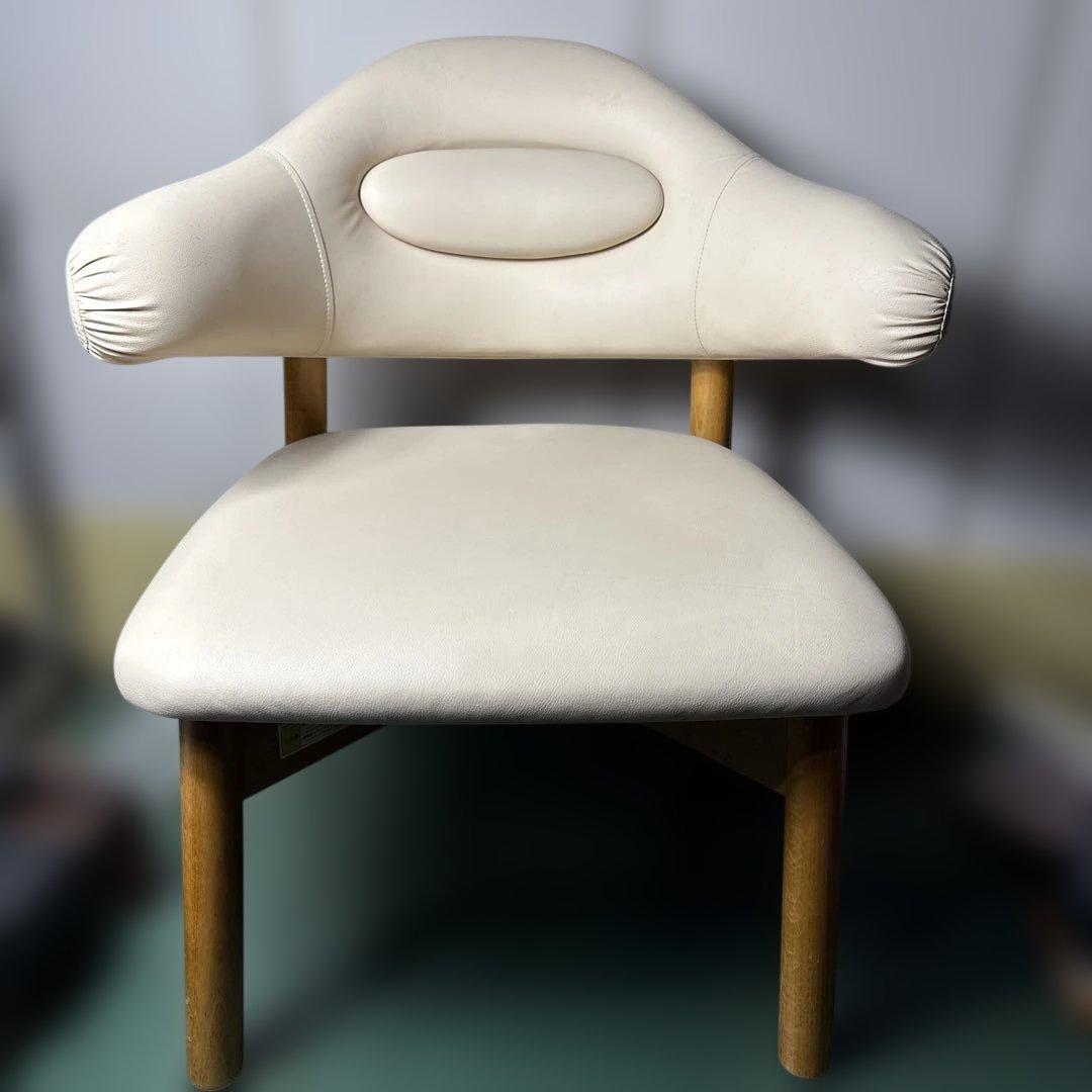 コンビ　エンジェルチェア　授乳椅子