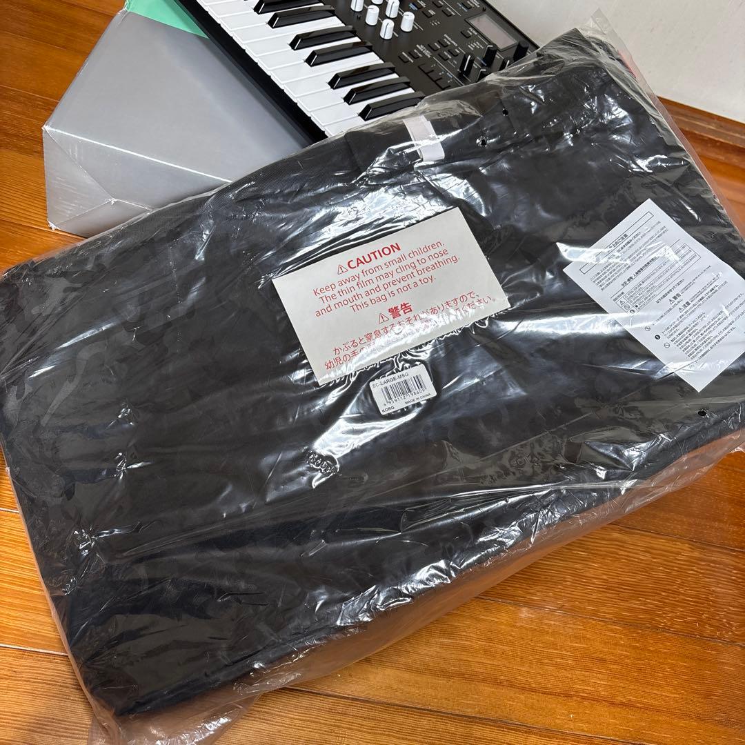 KORG Wavestate オマケでギグバッグとダンパーペダル付
