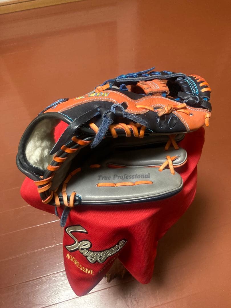 犬*叉様 スラッガー　軟式大人用内野手用グラブ