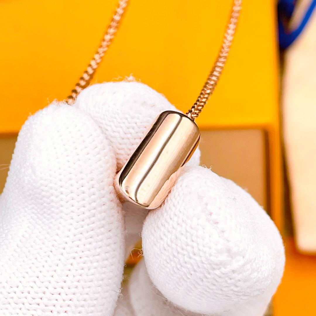 ◇ルイヴィトン◇ M80137 エセンシャルV ネックレス PG LE0241