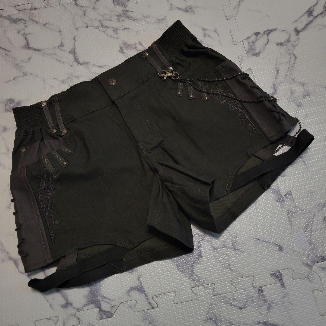 Ozz Croce チェーン付きショートパンツ ✩.*˚