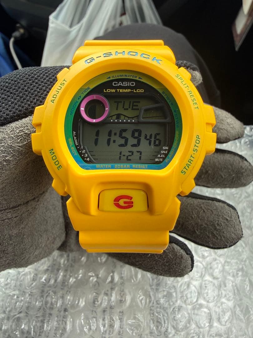 CASIO G-SHOCK イエロー 腕時計