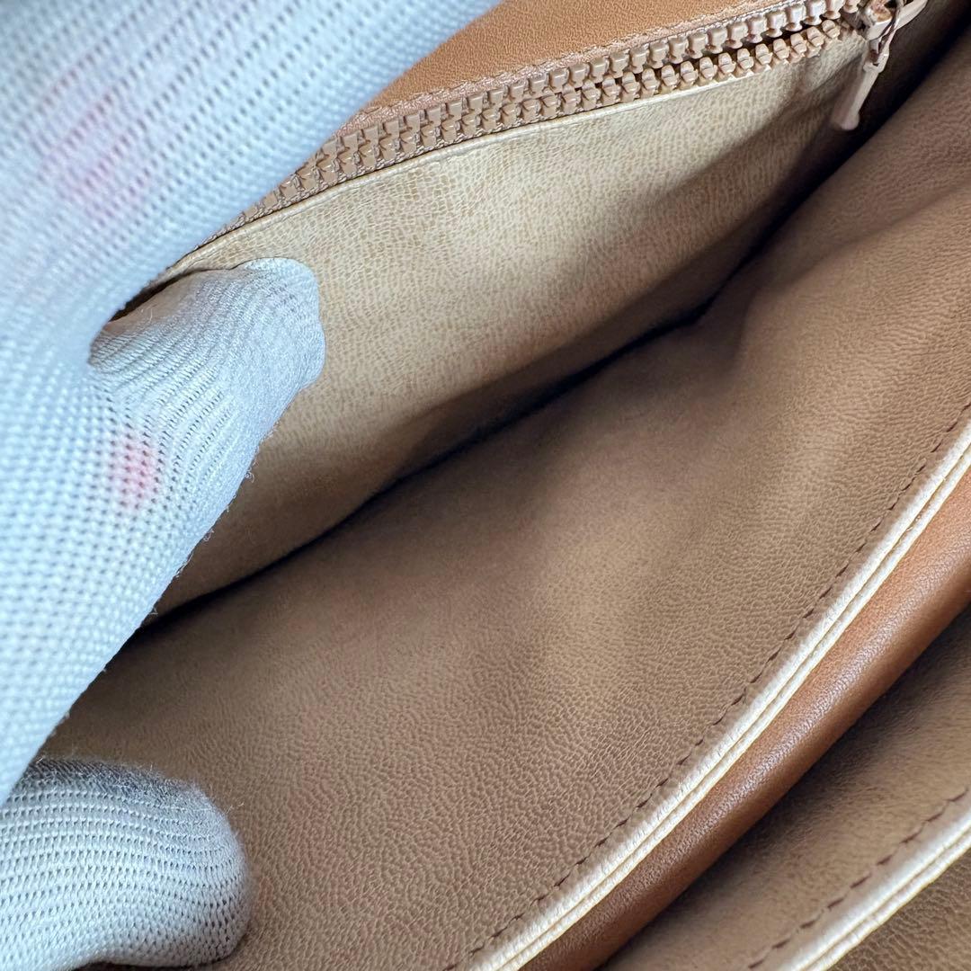 セリーヌ　Cマカダム ショルダーバッグ 馬車金具 ゴールド金具 ブラウン