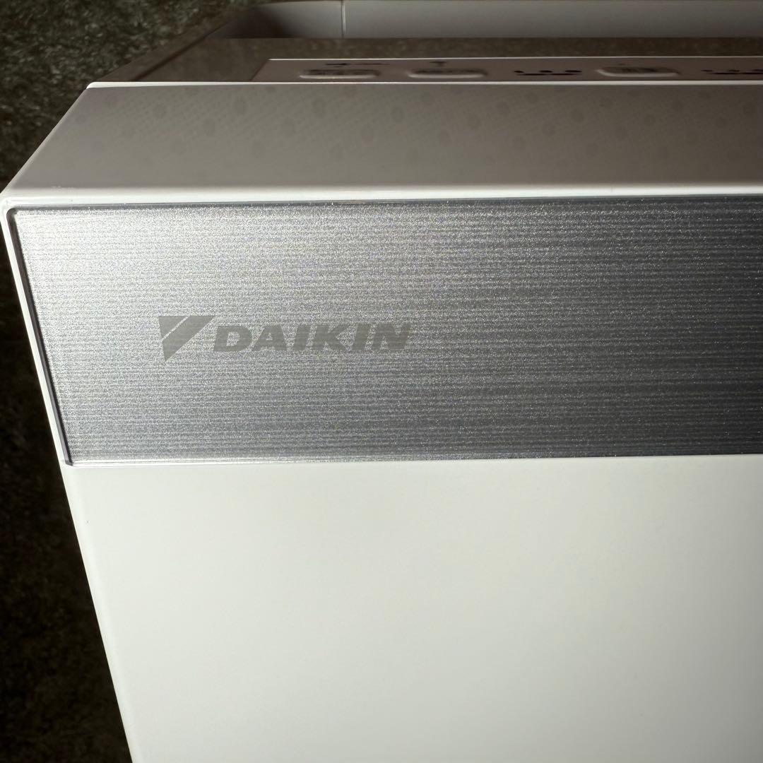 DAIKIN ストリーマ空気清浄機　MCK70VY-W