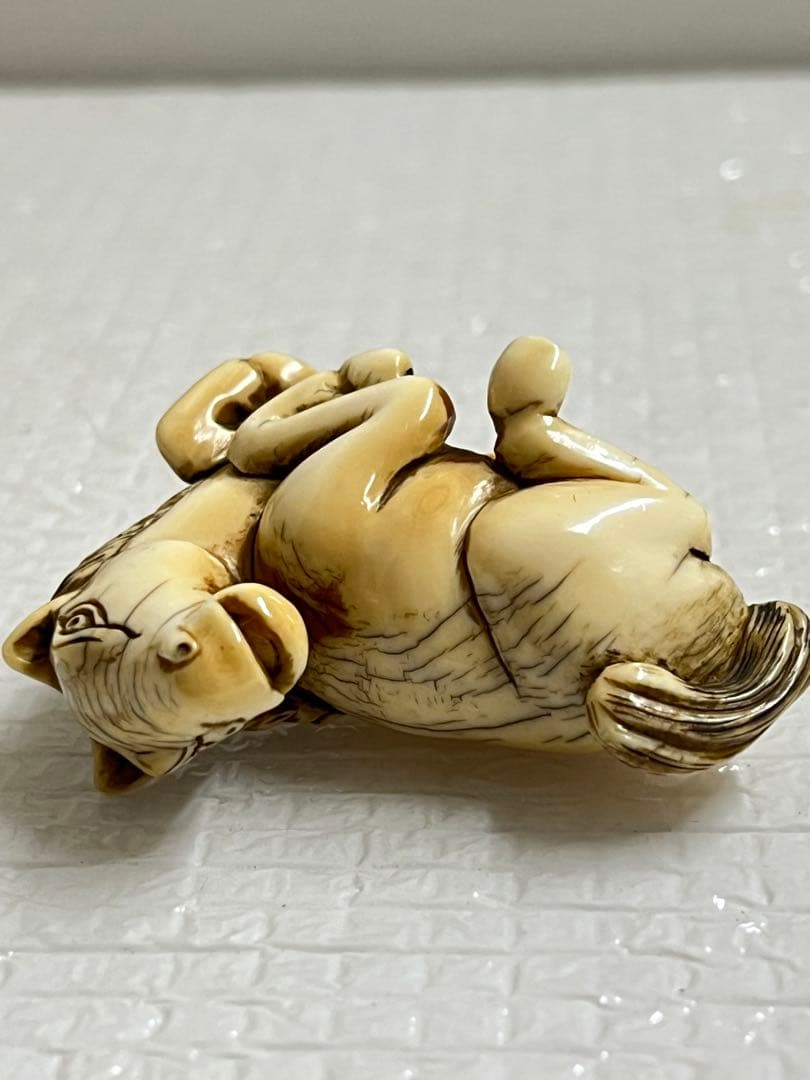 古代馬置物牙細工 ともたんさん、