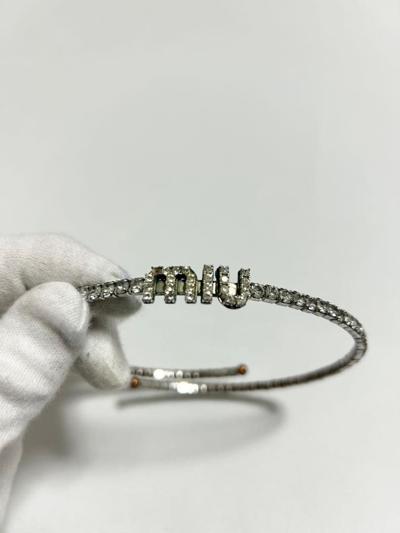 【美品】MIU MIU(ミュウミュウ) カチューシャ レディース　シルバー