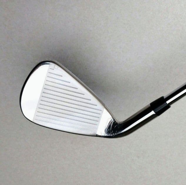 【新品未使用】キャロウェイ ROGUE ST MAX アイアン単品（6番）