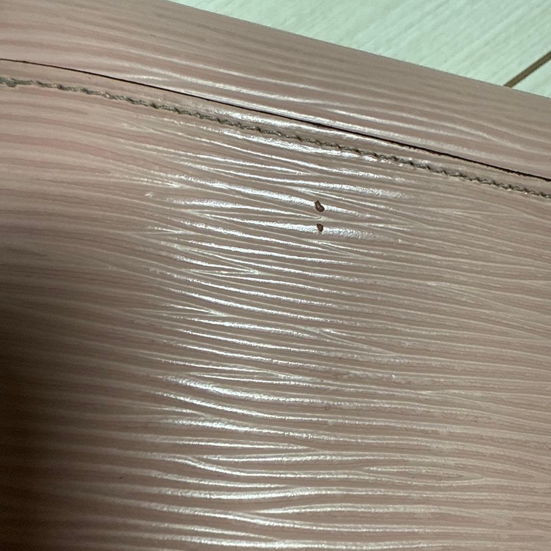 H*N様 LOUIS VUITTON エピレザー 長財布 ピンク