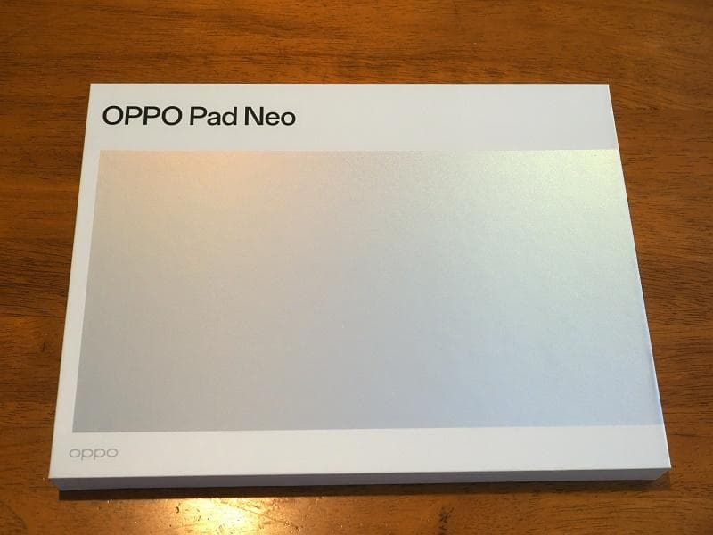 OPPO Pad Neo（ケースつき）