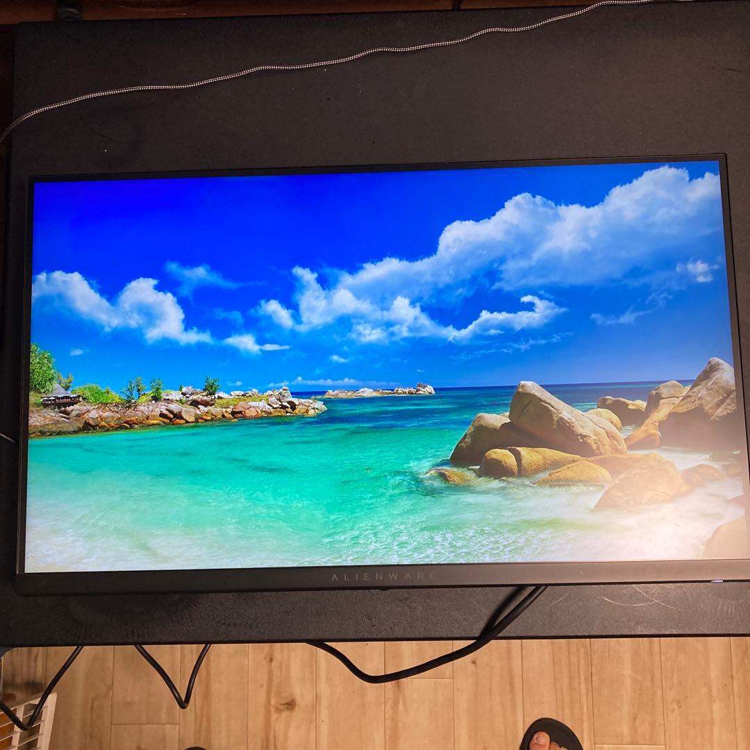 27インチ360Hz ディスプレイ AW2724HF