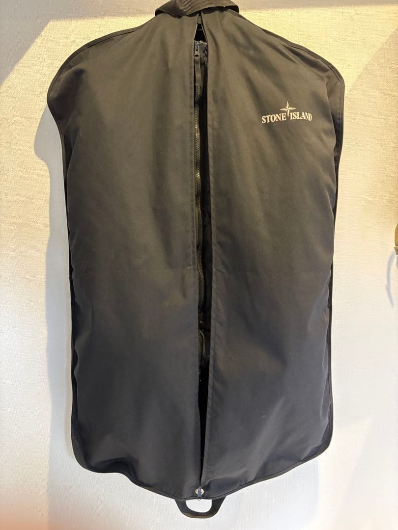 stone  ガーメントダウン　S