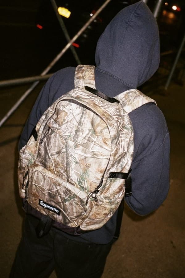 る*る様 Supreme Denim Backpack Realtree® AP