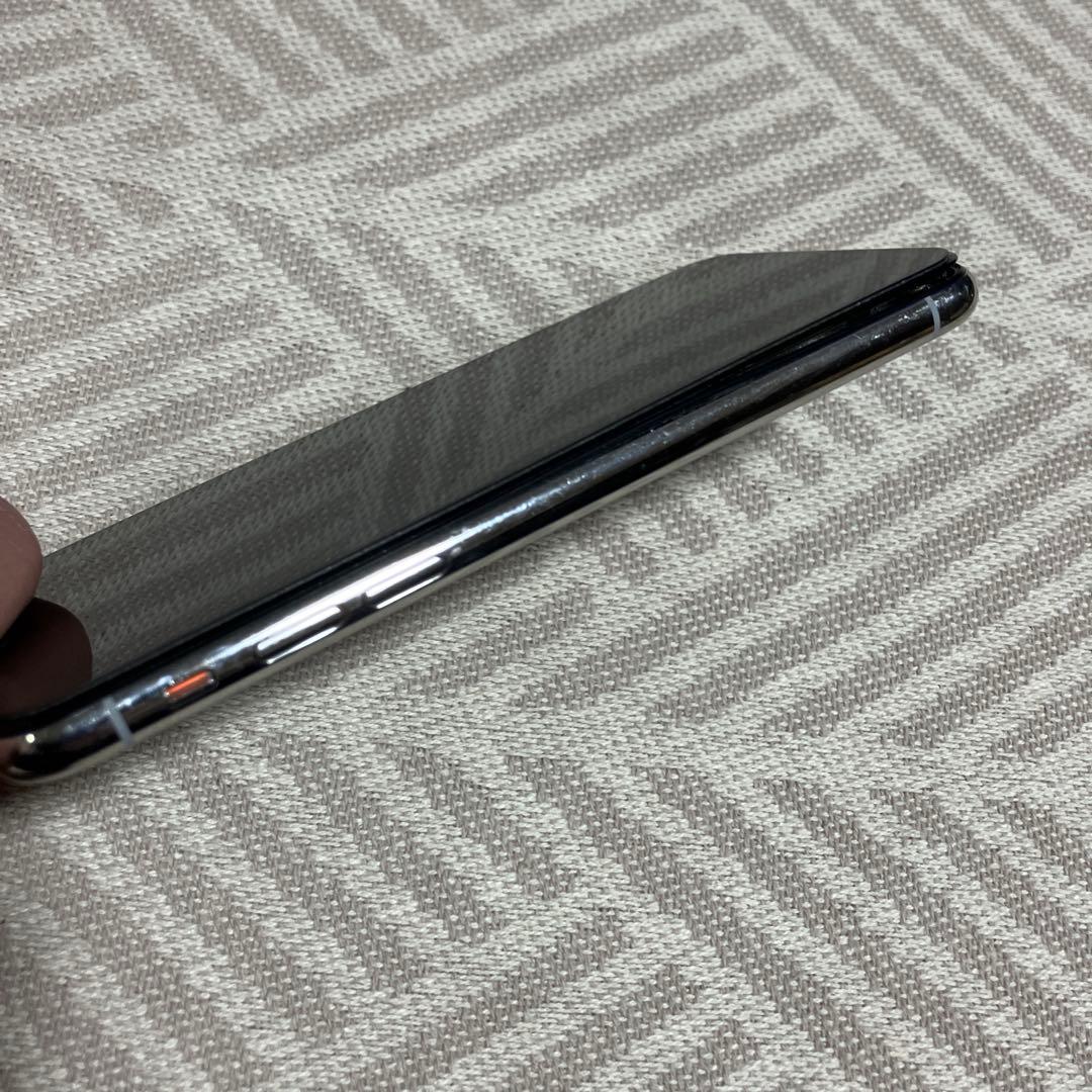 Apple iPhone X シルバー 本体⭐︎美品