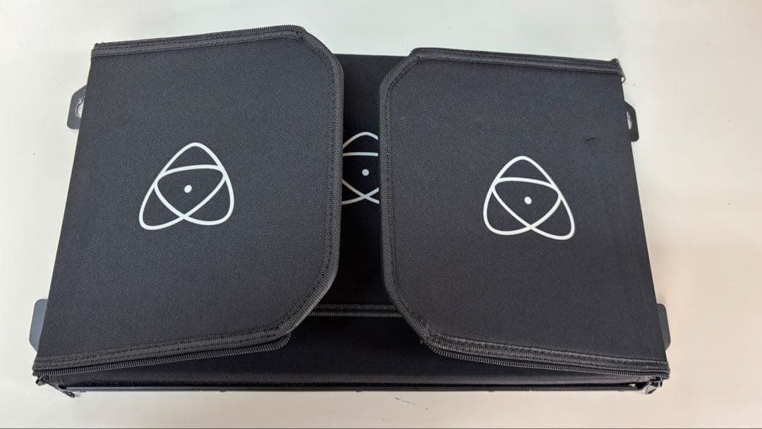 ATOMOS SUMO 19 液晶モニター 中古　ケース付き