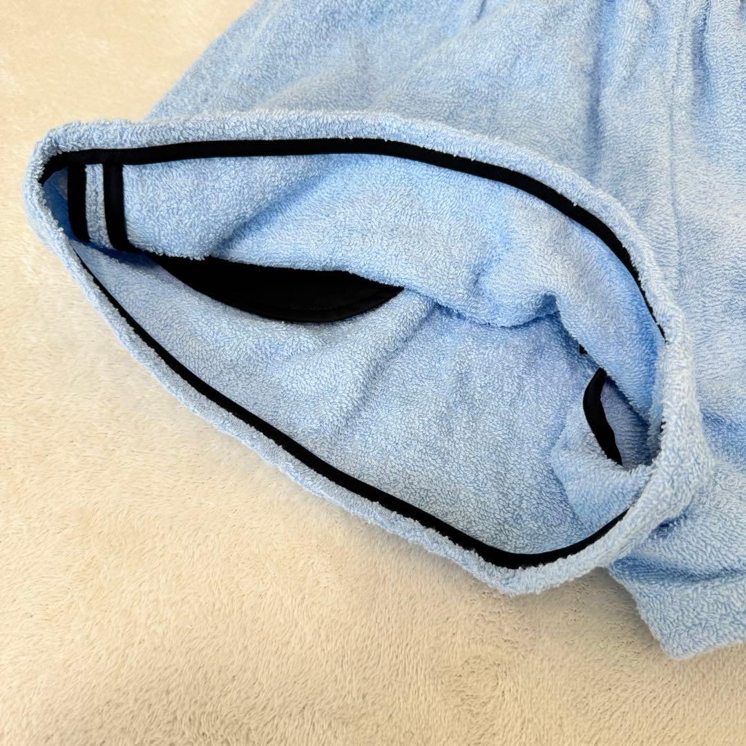 極美品✨PRADA ショートパンツ　水色　三角プレート　サイズ42