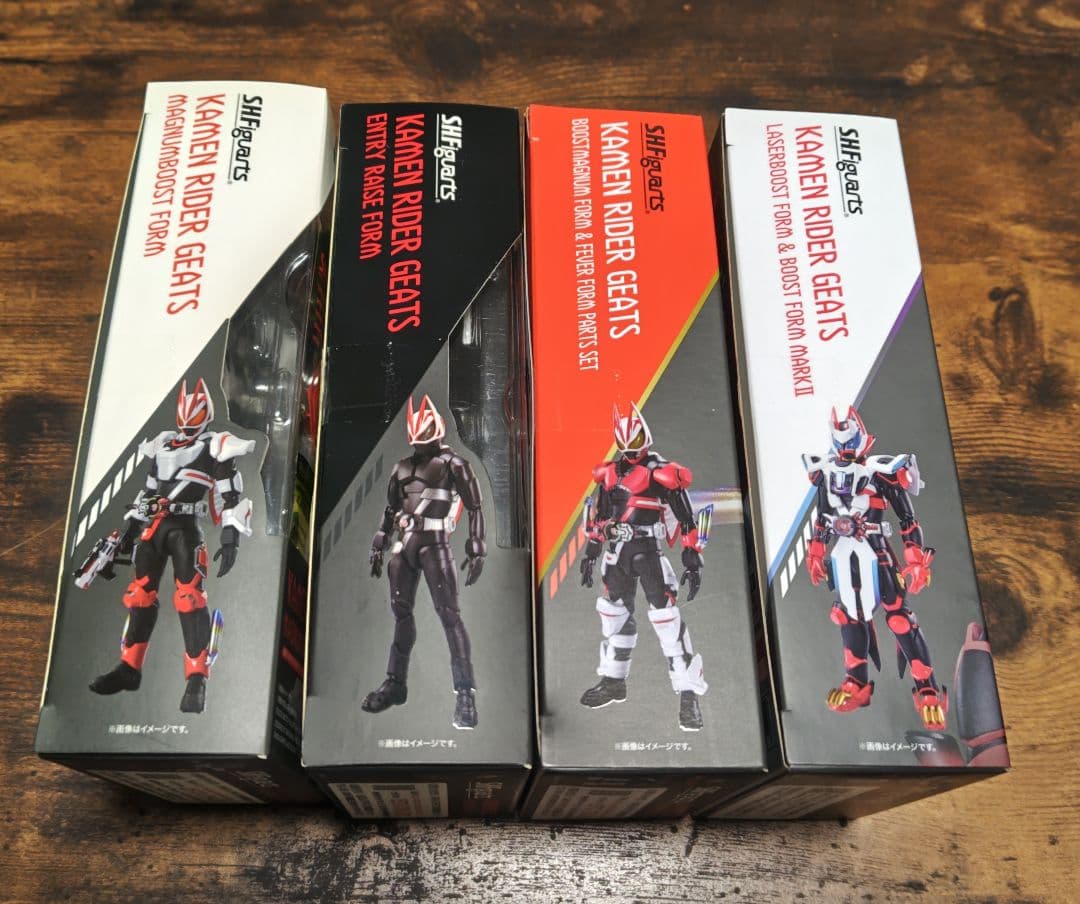 SHFiguarts 仮面ライダーギーツ 4体セット
